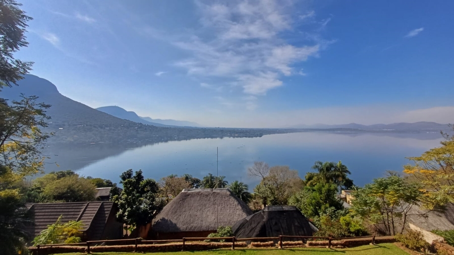 4 Bedroom Property for Sale in Kosmos North West